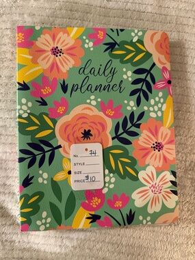 Floral Daily Planner - Mint Green & Pink